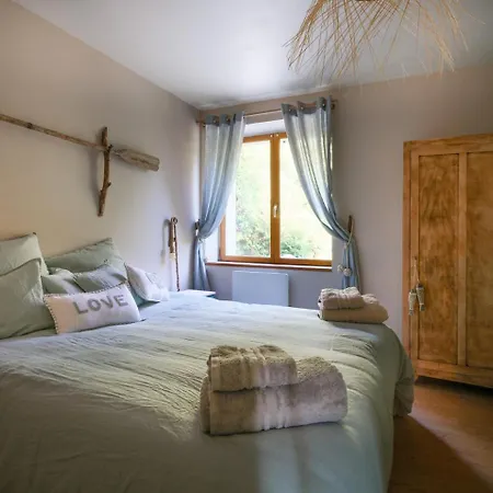 Holiday home Nature Avec Bain Nordique Et Sauna, Etang Et Bambouseraie *