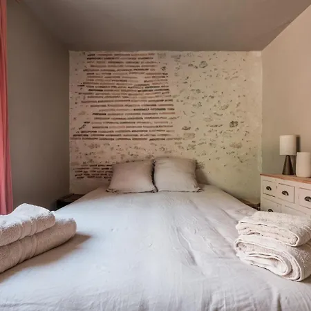 Ferienhaus Nature Avec Bain Nordique Et Sauna, Etang Et Bambouseraie Baugé