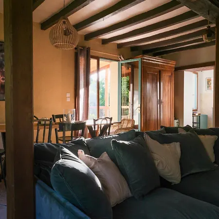 Nature Avec Bain Nordique Et Sauna, Etang Et Bambouseraie Holiday home Bauge-en-Anjou